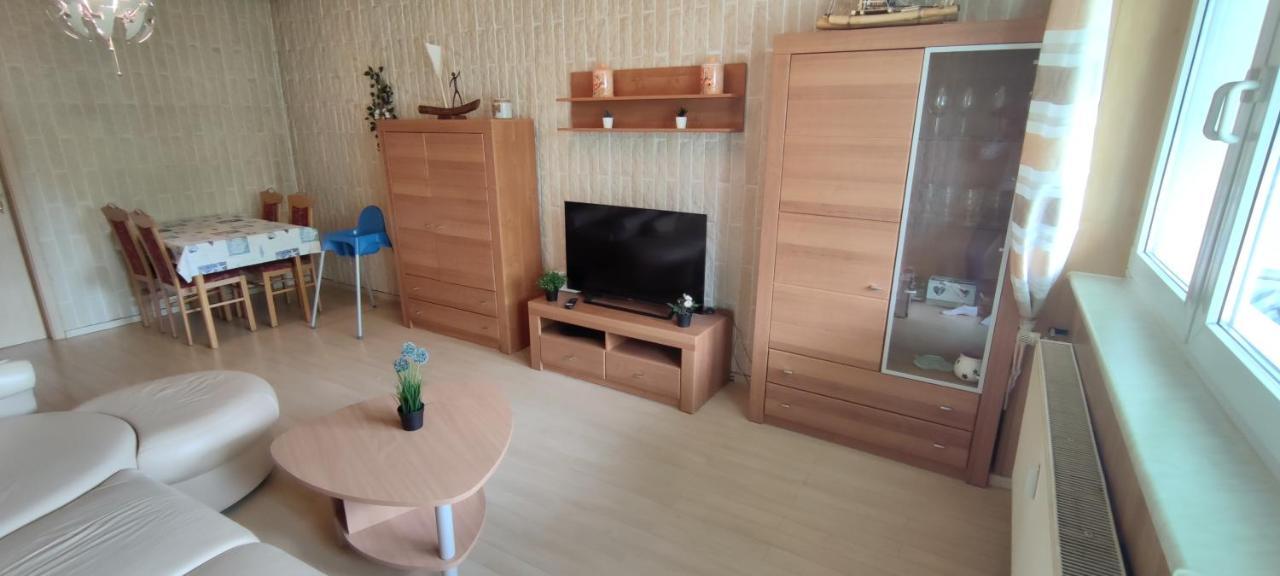 Ferienwohnung Sommerbrise Gelbensande Kültér fotó